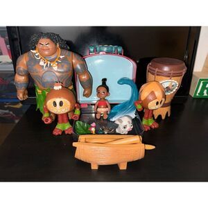Disney Animator’s Moana Set and Misc Moana Toys Bundle